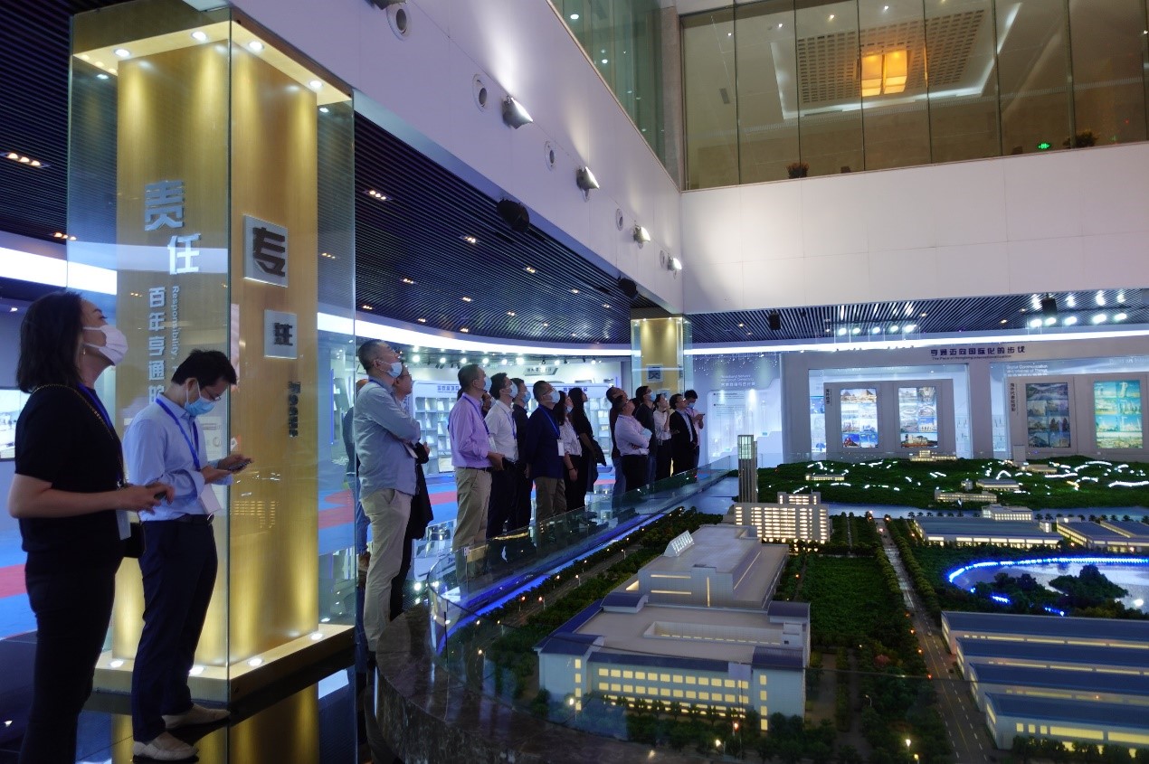 E-works組織智能制造企業(yè)蒞臨亨通考察交流-共享成長 共謀發(fā)展(圖3) E-works組織智能制造企業(yè)蒞臨亨通考察交流-共享成長 共謀發(fā)展(圖3)